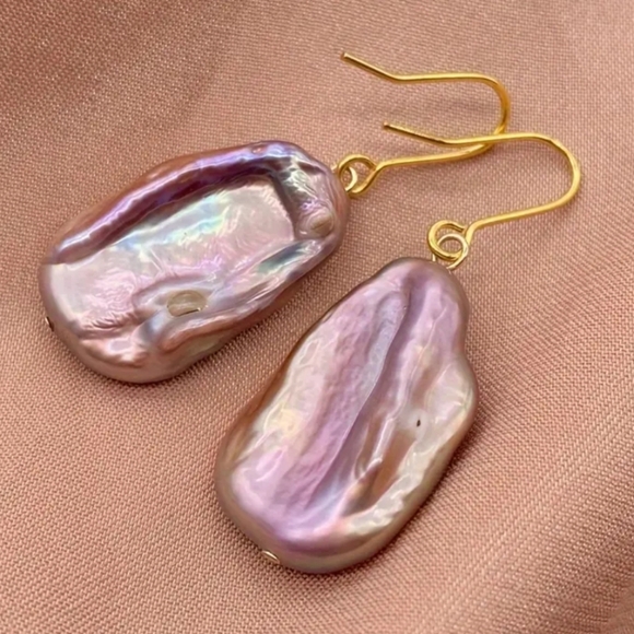 Vintage Irregular Baroque Natural Freshwater Peal Dangle Earrings. - Picture 6 of 7